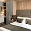 Golf Hotel