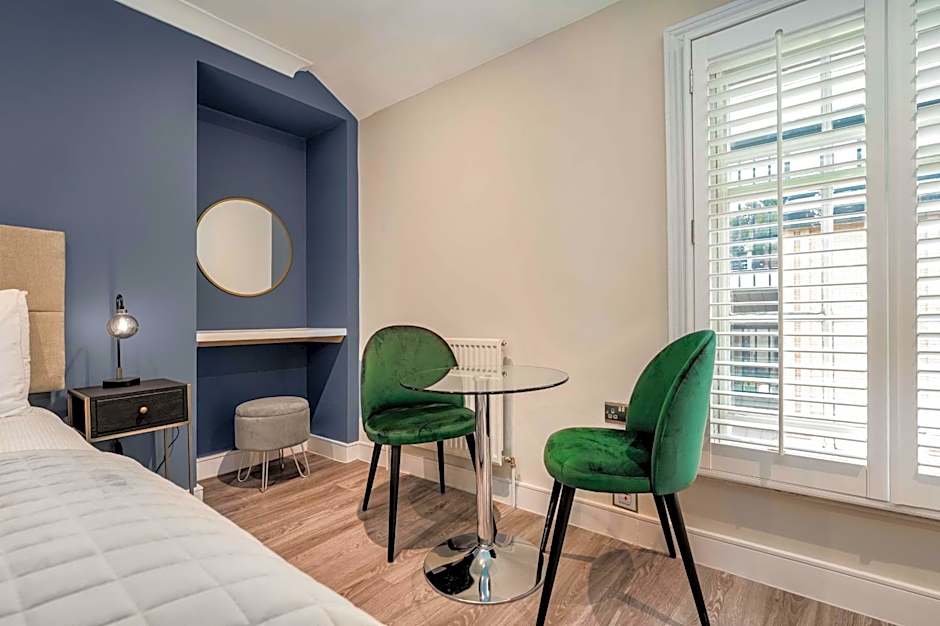 The Regent Aparthotel