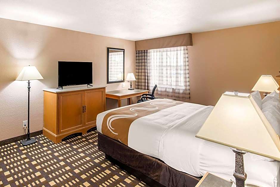 Quality Inn & Suites Plano