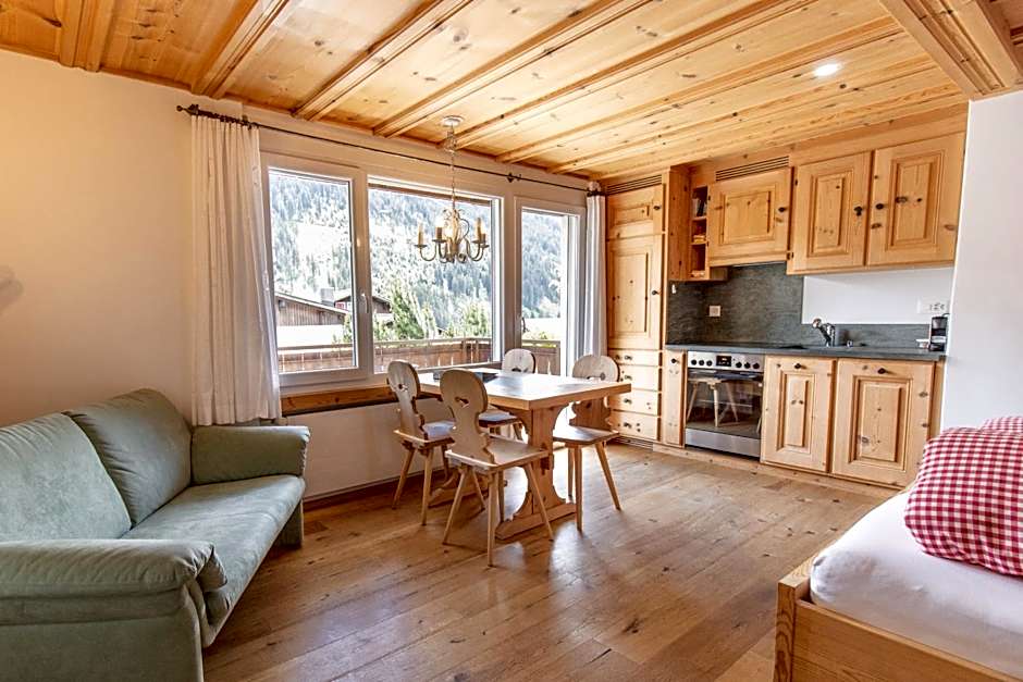 Casa La Roda, Via da Scola 2