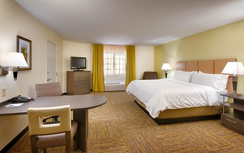 Candlewood Suites Plano East