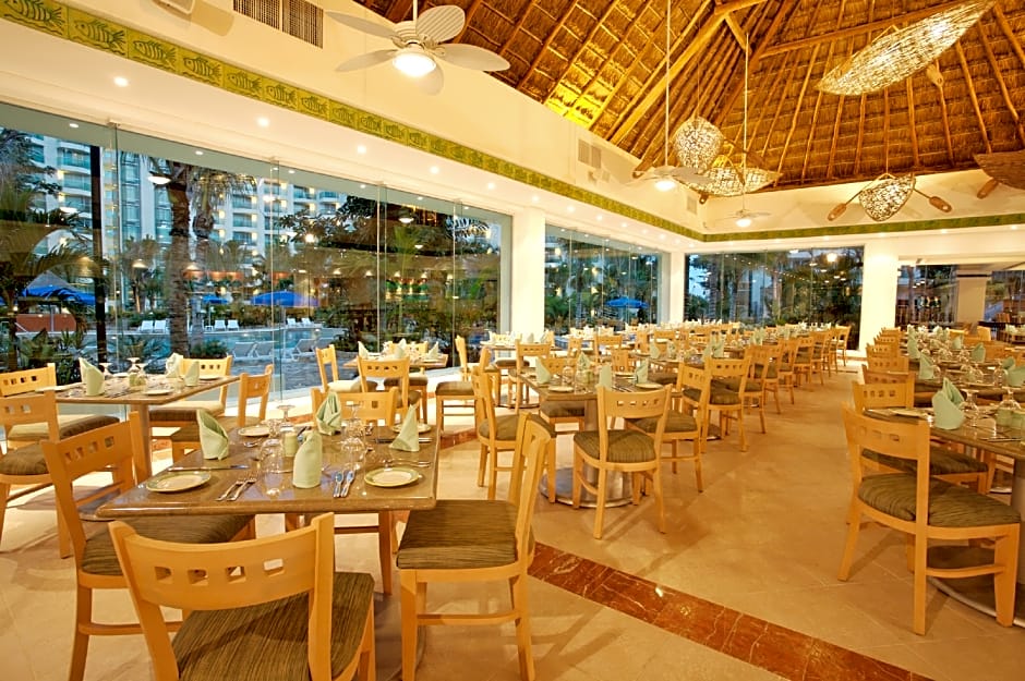 Grand Park Royal Cozumel All Inclusive