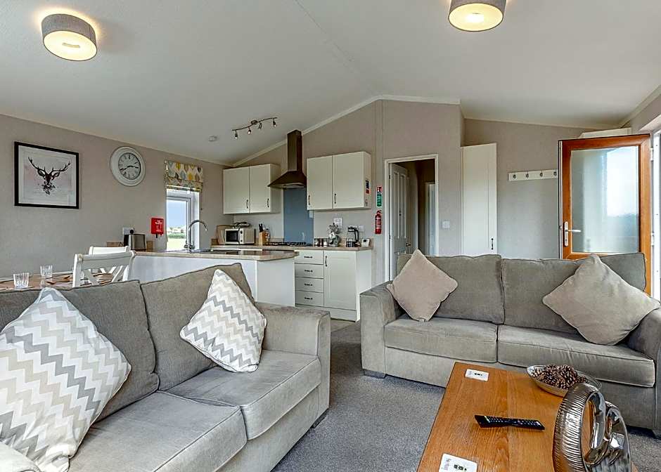 Larkrise Farm Lodges