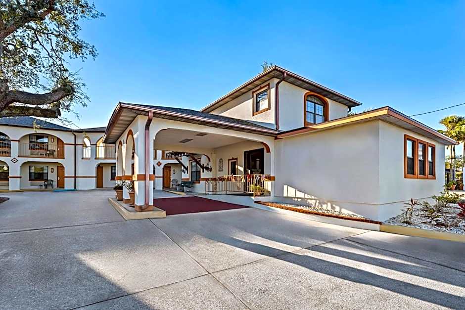 Travelodge by Wyndham Suites St Augustine