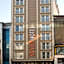 Royce Hotel