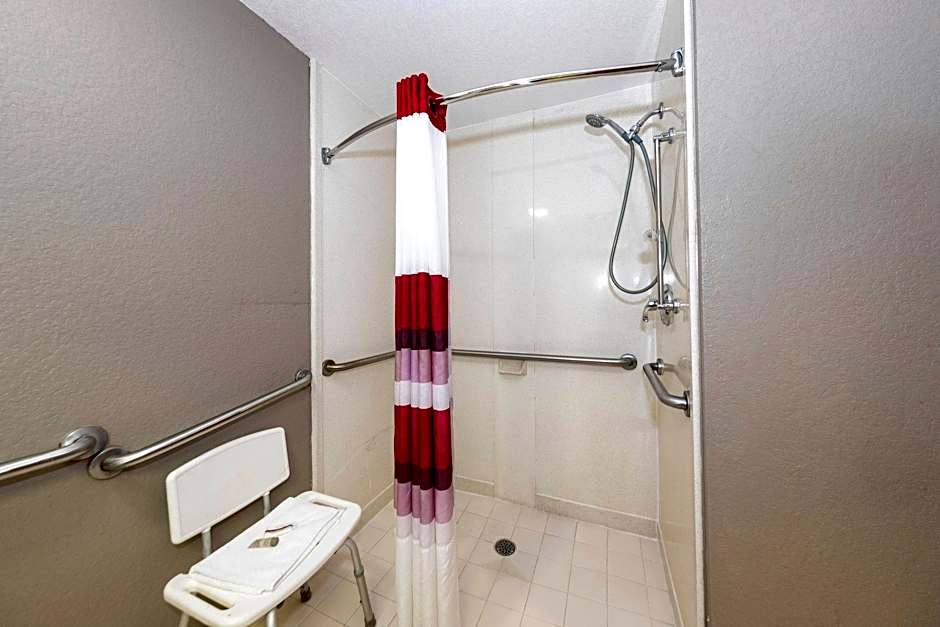 Red Roof Inn Atlanta Southeast - Stockbridge