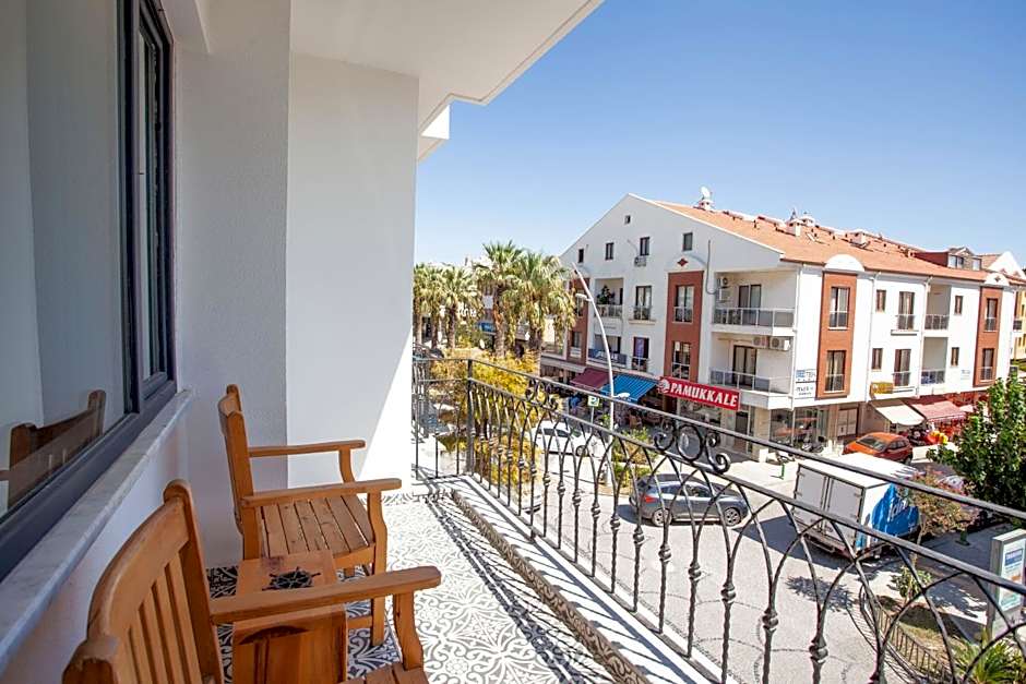 Zephyros City Otel