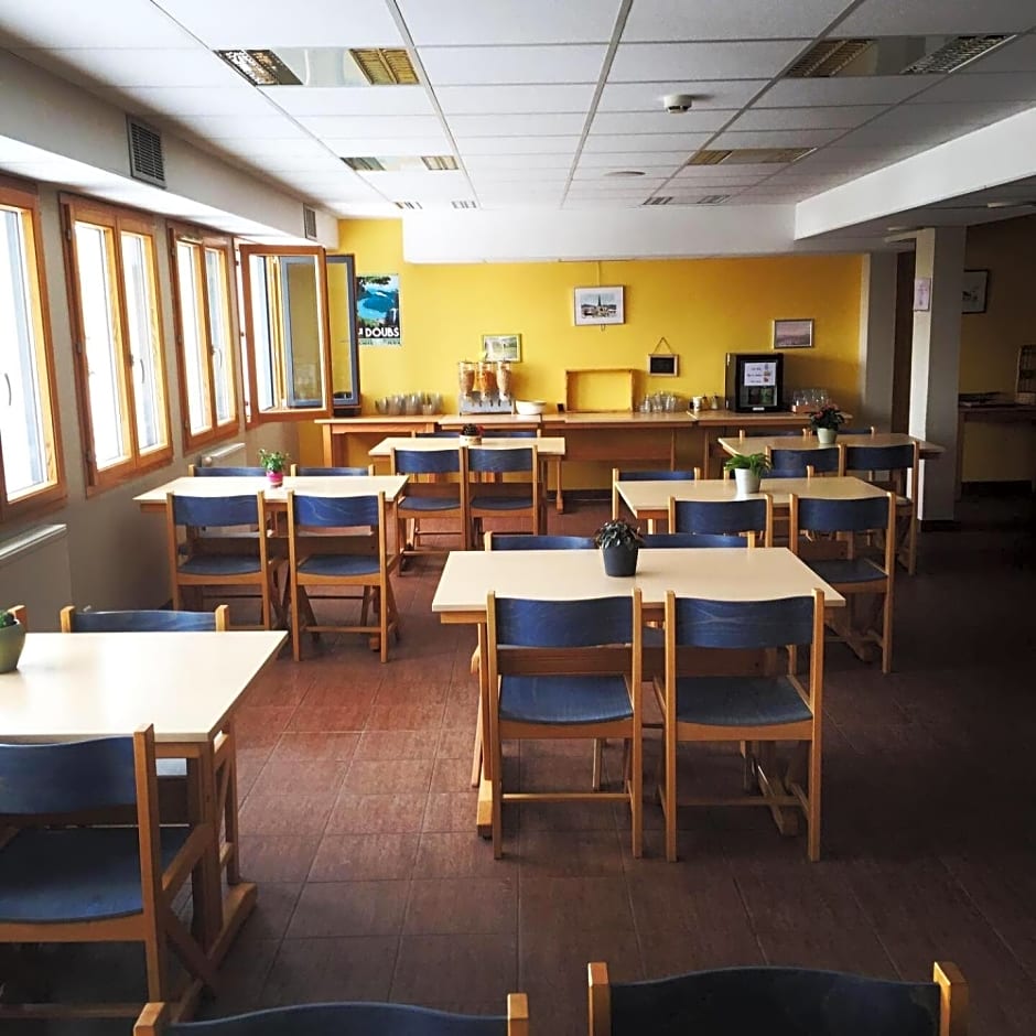 Auberge de Jeunesse HI Pontarlier