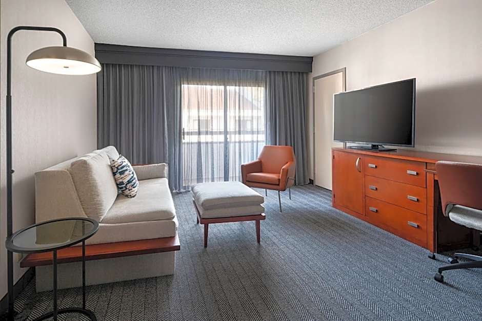 Courtyard by Marriott Seattle Southcenter