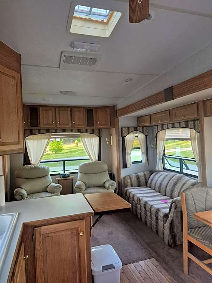 Orchard Queen Motel & Rv Park