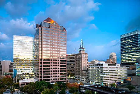 One-Bedroom Suite with City View