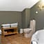 A&B Home Hotel