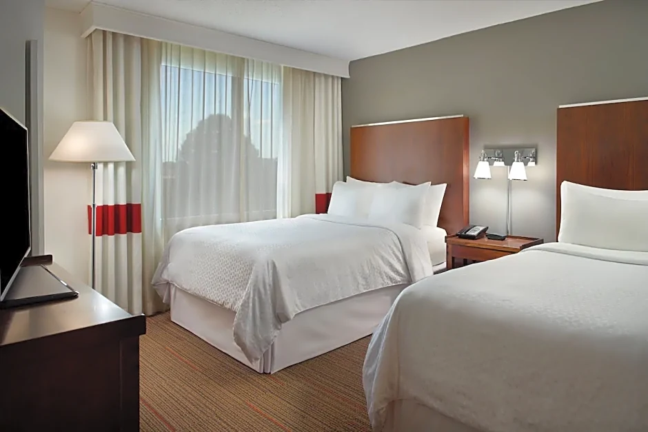 Four Points by Sheraton Charlotte