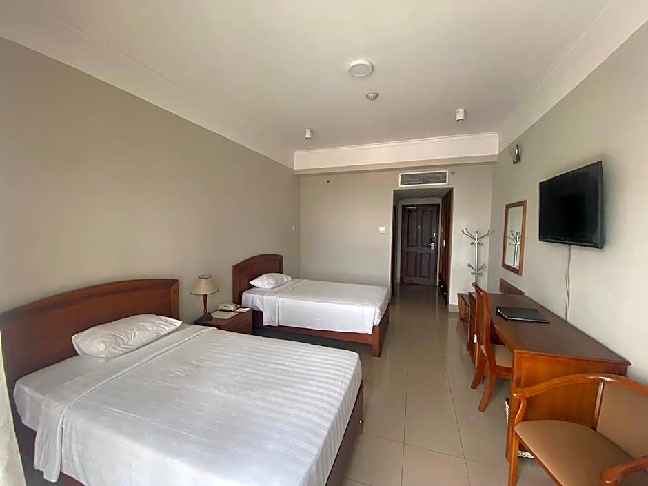 Nha Khach Quoc Hoi Ho Chi Minh