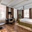 Konventa Seta Hotel Keystone Collection