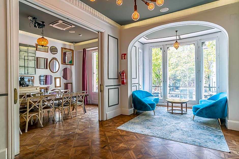 Casa Gracia Barcelona Hostel