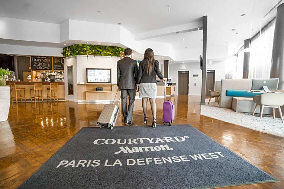 Courtyard by Marriott Paris La Defense West - Colombes