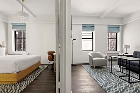 Newly Renovated One-Room Suite