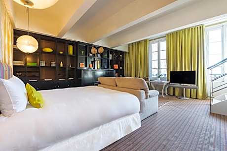 Suite with Terrace Sensazione