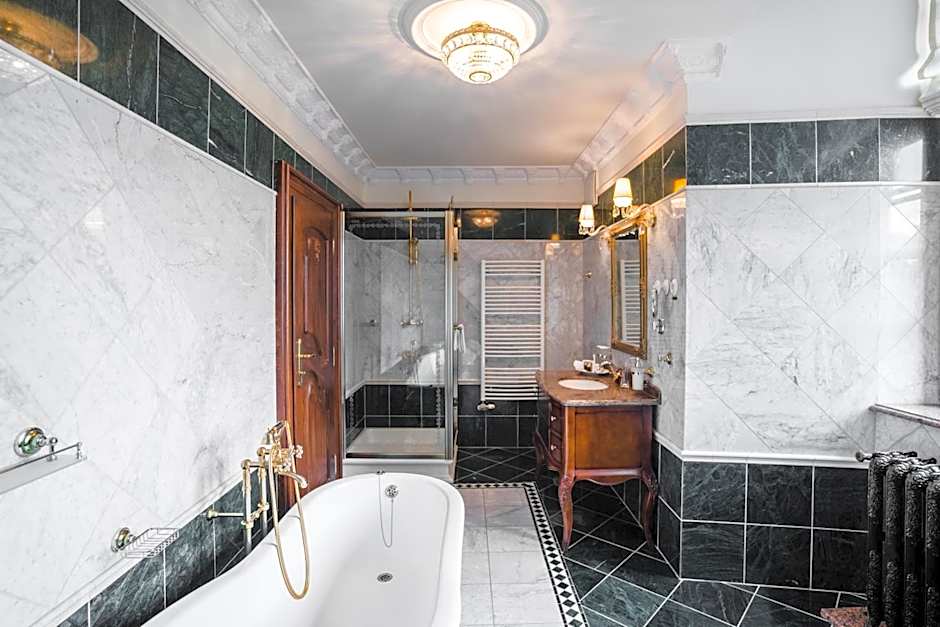 Galicia Nueva, castle hotel