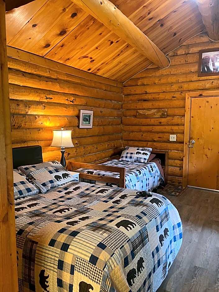 Carlo Creek Cabins