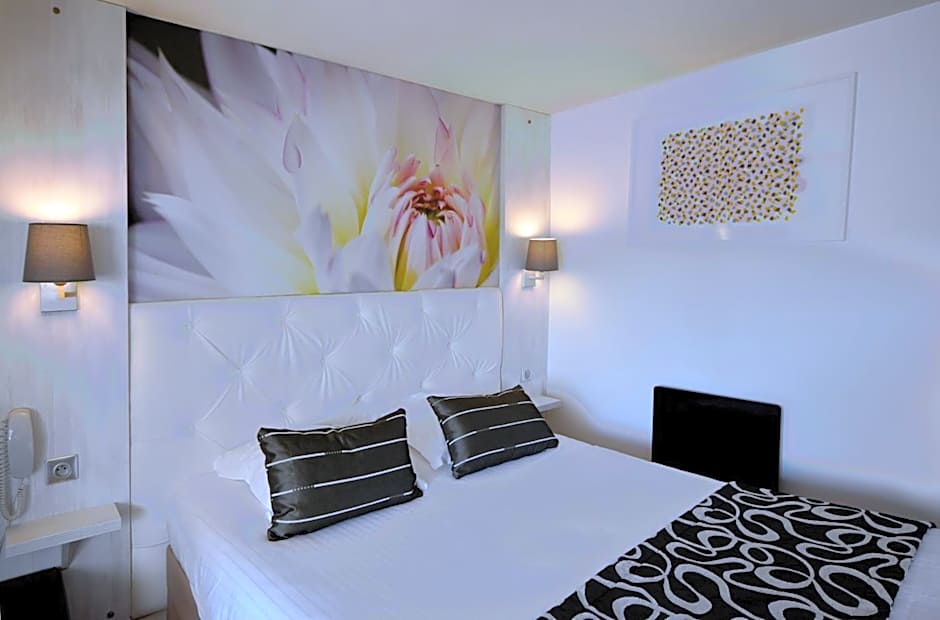 Logis Hotel des Lacs Paris Sud