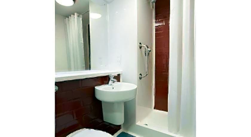 Travelodge Loughborough Central