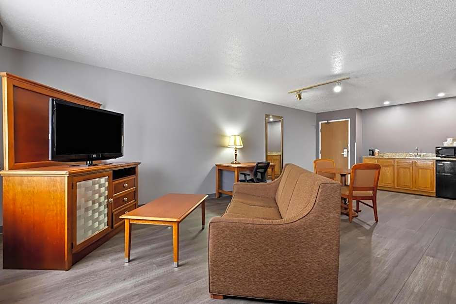 Quality Inn near Monument Health Rapid City Hospital