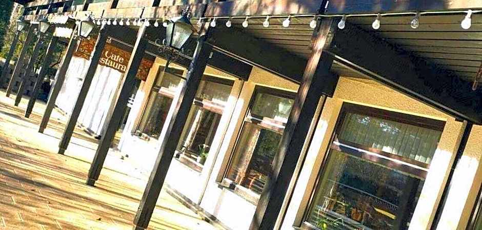 Landhotel Tanneneck - ideal fur Gruppen, Familien und Hunde