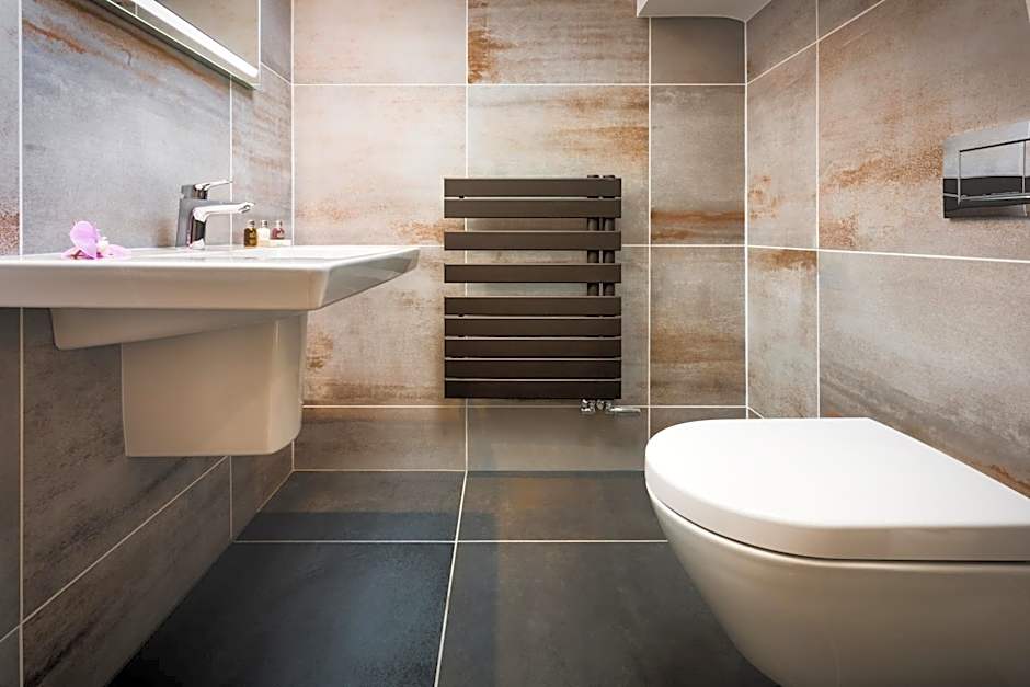 Aphrodites Group - Luxury Hot Tub Suites in Central Lake District!