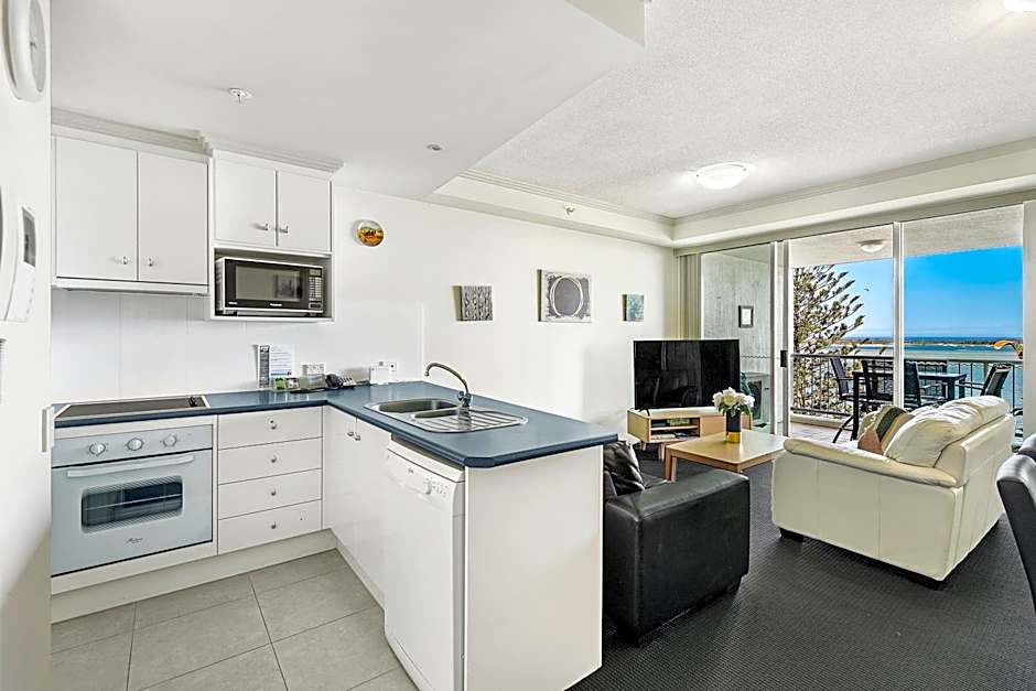 Crystal Bay On The Broadwater