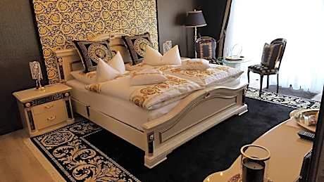 Deluxe Double Studio