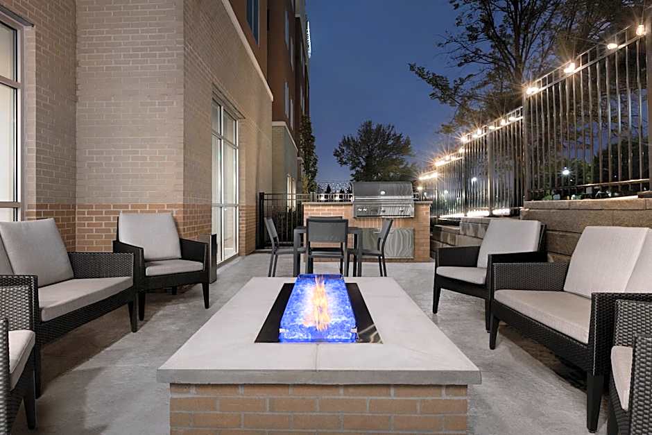 Residence Inn by Marriott Kenwood