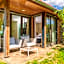Chalets Franciska Major, Pro Village
