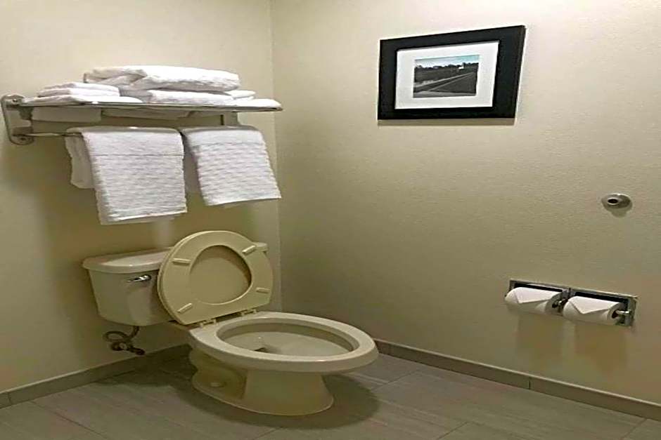 Comfort Inn & Suites O'Fallon - St. Louis Area