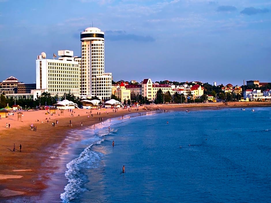 Qingdao Huiquan Dynasty Hotel