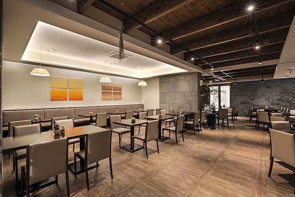 Shinshin Hotel Jeju Airport