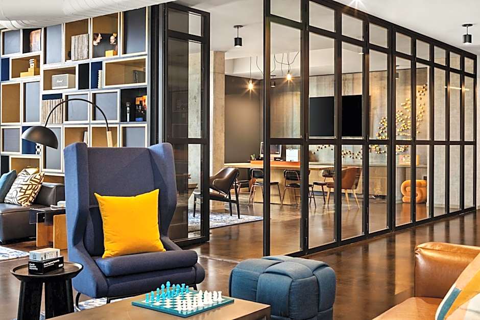 Moxy Madison Downtown