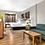 Days Inn by Wyndham near Kansas Speedway