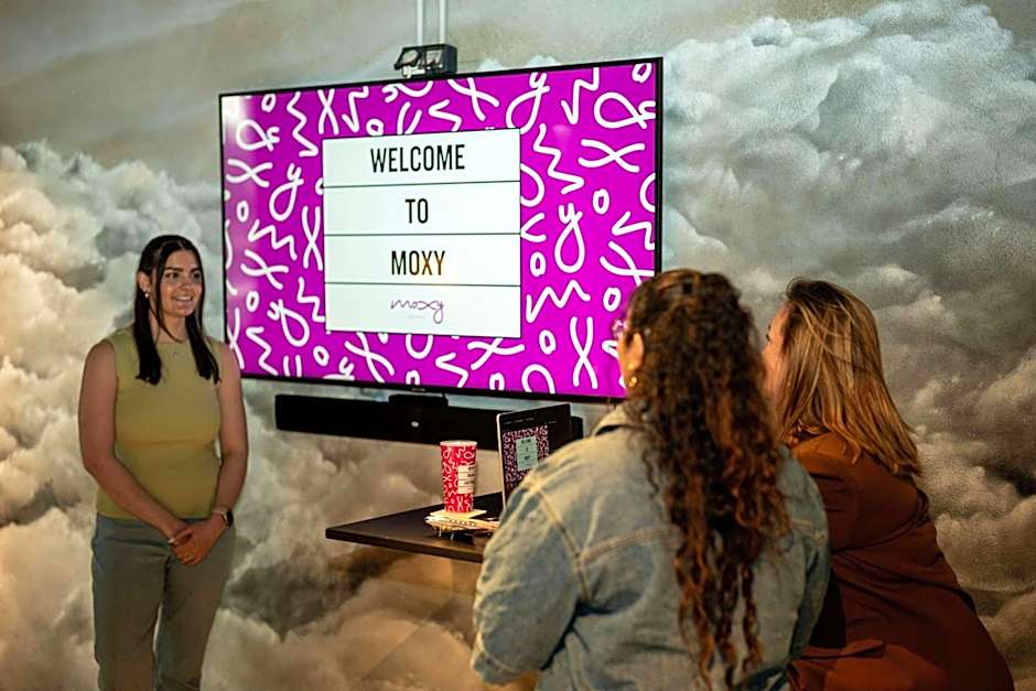 Moxy Paris Charles de Gaulle Airport