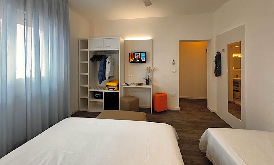 Hotel Etna