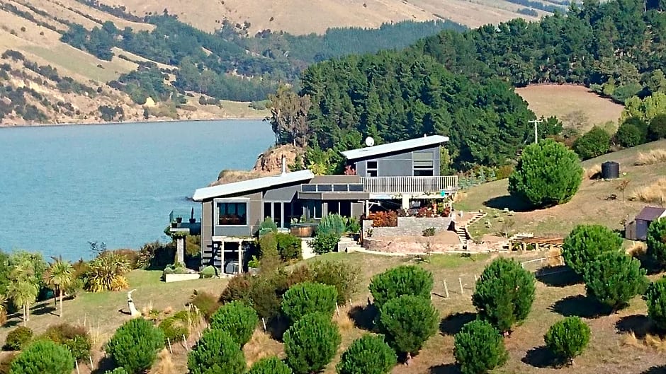 Port Levy B & B Christchurch