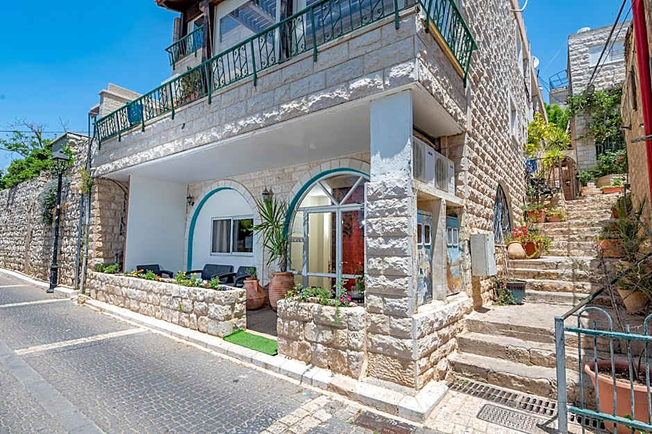 Family Villa - Prime Location Old City