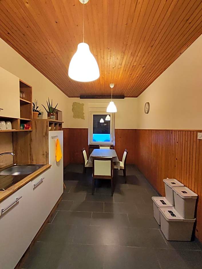 Family Hostel Pivka