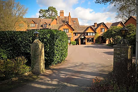 The Casa Hotel and Marco Pierre White Restaurant - Camberley West