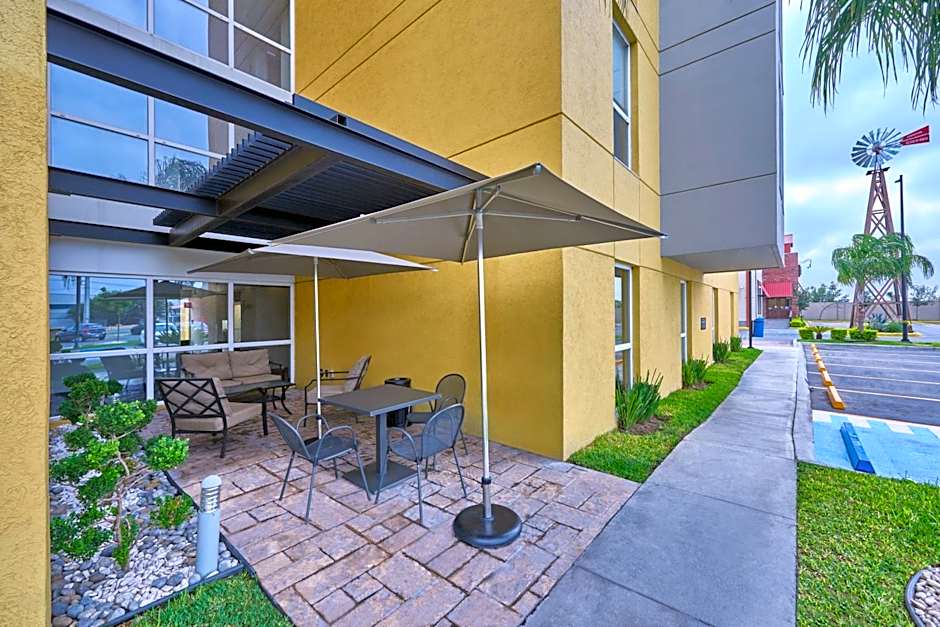 City Express by Marriott Monterrey Norte