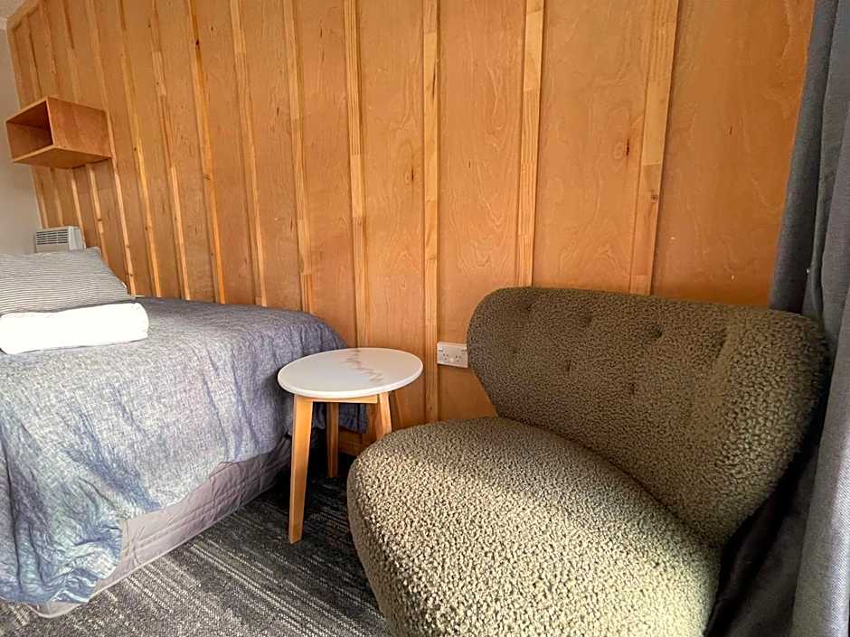 Te Anau Lakefront Backpackers