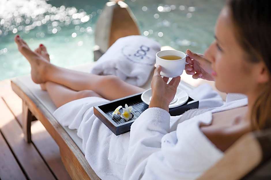 Le Suffren Hotel & Marina