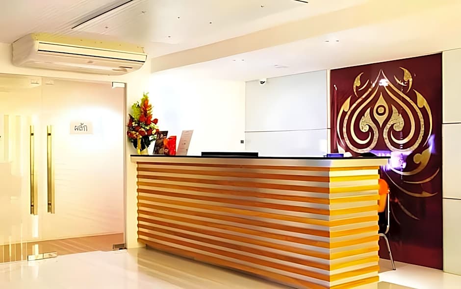 Metro Hotel & Spa