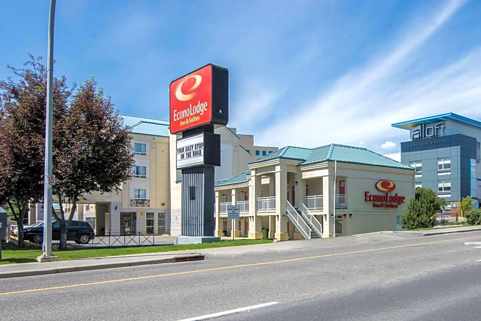 Econo Lodge Inn & Suites University, Calgary. Rates from CAD85.